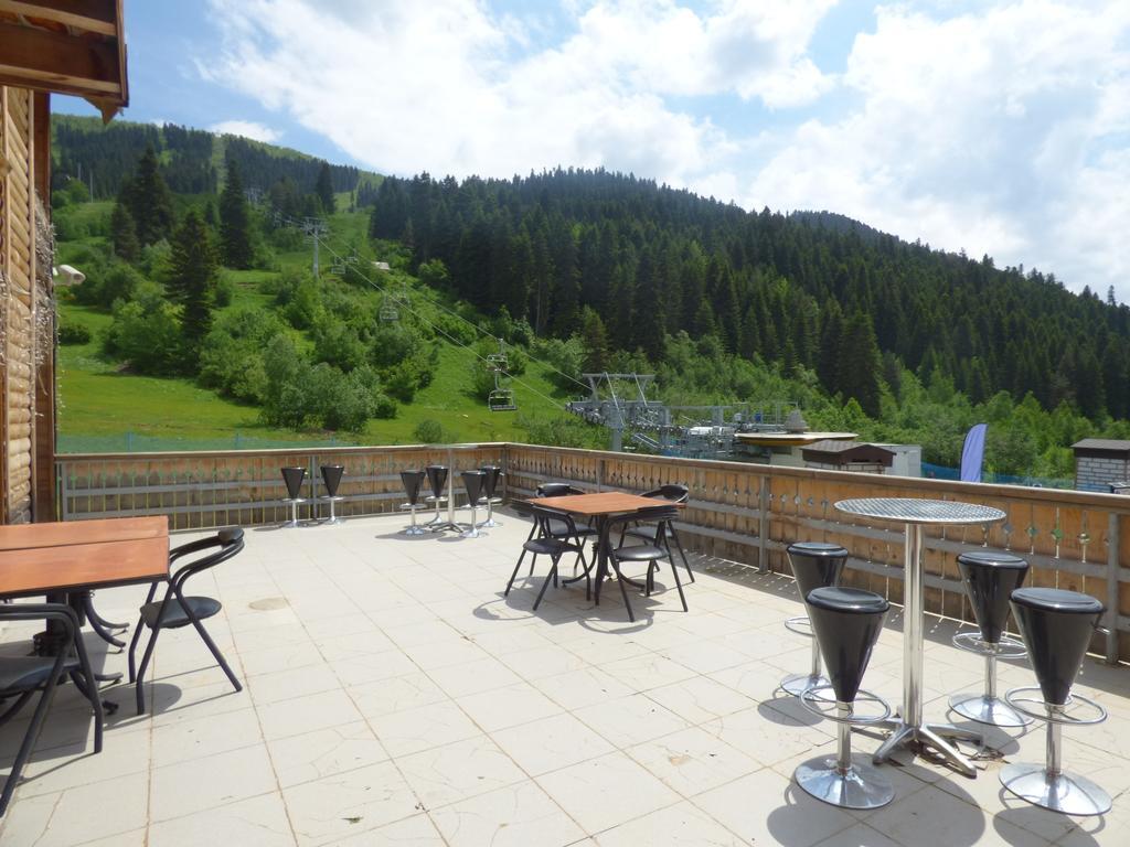 Hotel Hatsvali Mestia Quarto foto